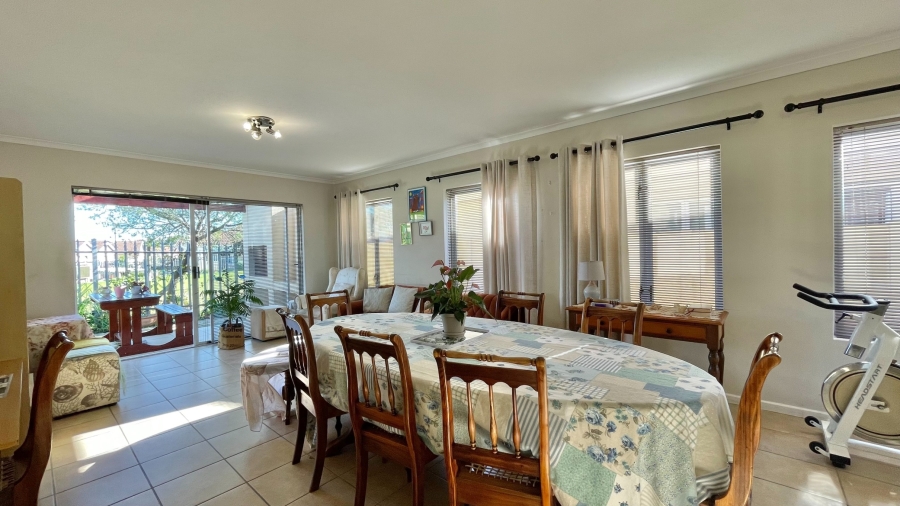 2 Bedroom Property for Sale in Strand South Western Cape